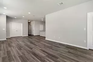 1701 Logan Dr, Round Rock, TX 78664 - Photo 13