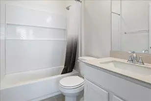 18501 Spotted Eagle Ln, Elgin, TX 78621 - Photo 39