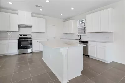 18501 Spotted Eagle Lane, Elgin, TX 78621 - Photo 7