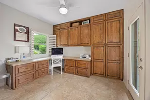 917 Challenger, Lakeway, TX 78734 - Photo 13