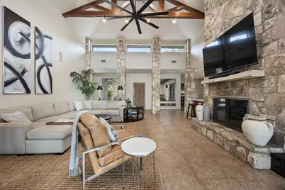 917 Challenger, Lakeway, TX 78734 - Photo 7