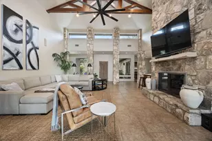 917 Challenger, Lakeway, TX 78734 - Photo 7