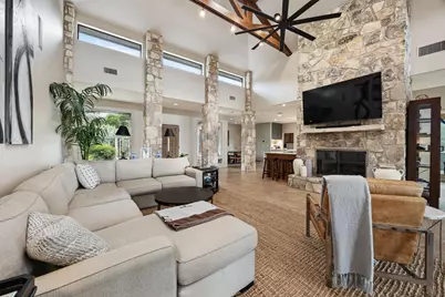 917 Challenger, Lakeway, TX 78734 - Photo 5