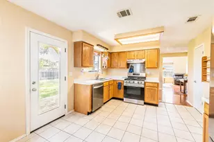4608 Velasco Pl, Austin, TX 78749 - Photo 9
