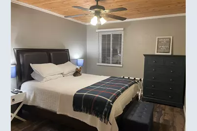 329 Venture Boulevard S, Point Venture, TX 78645 - Photo 7