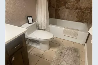 329 Venture Boulevard S, Point Venture, TX 78645 - Photo 9