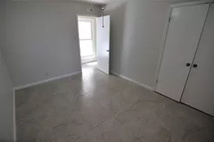 13203 Stillforest St, Austin, TX 78729 - Photo 15