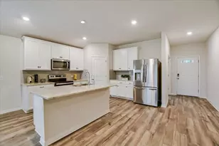 105 Saviano Rd, Hutto, TX 78634 - Photo 5