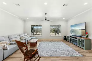 125 Crystal Springs Dr, Georgetown, TX 78633 - Photo 5