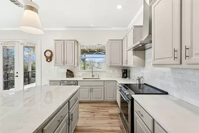 125 Crystal Springs Drive, Georgetown, TX 78633 - Photo 13