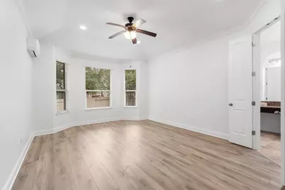 8624 Alophia Drive, Austin, TX 78739 - Photo 5