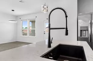 12500 Karasu Dr, Manor, TX 78653 - Photo 11