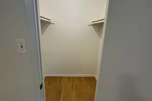 7000 Oak Meadow Cir, Austin, TX 78736 - Photo 11