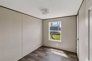 5670 E Hwy 290 St, Giddings, TX 78942 - Photo 9