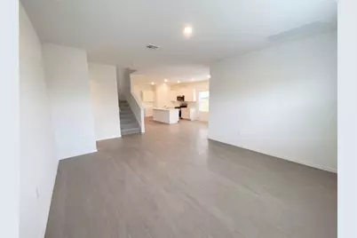 501 Vantage Drive, Hutto, TX 78634 - Photo 3