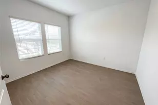 501 Vantage Dr, Hutto, TX 78634 - Photo 19