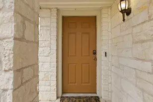 7536 Marble Ridge Dr, Austin, TX 78747 - Photo 9