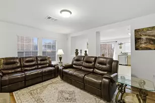 7536 Marble Ridge Dr, Austin, TX 78747 - Photo 13