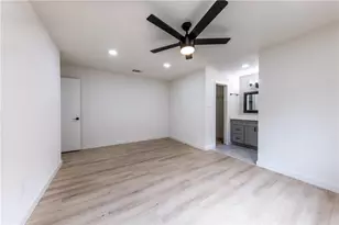7601 West Gate Blvd, Austin, TX 78745 - Photo 21