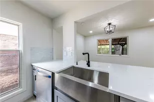 7601 West Gate Blvd, Austin, TX 78745 - Photo 13