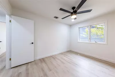 7601 West Gate Boulevard, Austin, TX 78745 - Photo 29