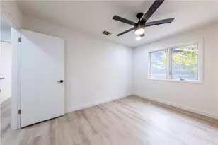 7601 West Gate Blvd, Austin, TX 78745 - Photo 29