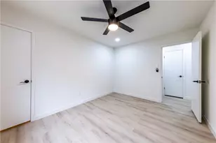 7601 West Gate Blvd, Austin, TX 78745 - Photo 27