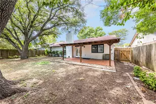 7601 West Gate Blvd, Austin, TX 78745 - Photo 35