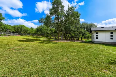 200 Quarter Horse Lane, Driftwood, TX 78619 - Photo 31