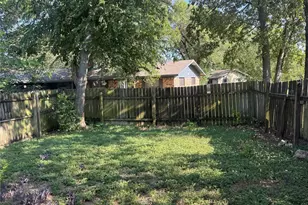 4701 Sagebrush Cir, Austin, TX 78745 - Photo 19