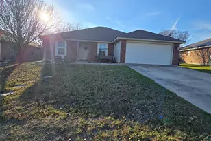 212 Druse Ln, Jarrell, TX 76537 - Photo 3