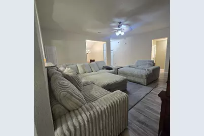 212 Druse Lane, Jarrell, TX 76537 - Photo 17