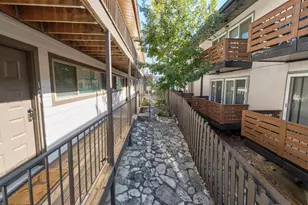 2404 Longview St, Austin, TX 78705 - Photo 25