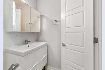 2404 Longview Street #105, Austin, TX 78705 - Photo 21