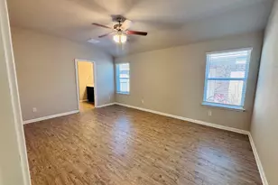 1320 Walden Pond Dr, Pflugerville, TX 78660 - Photo 13