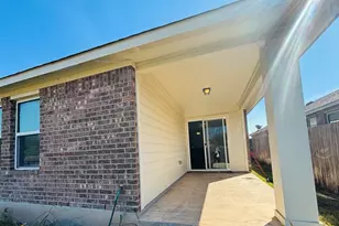1320 Walden Pond Dr, Pflugerville, TX 78660 - Photo 3