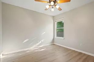 1201 Ridgewood Dr, Leander, TX 78641 - Photo 23
