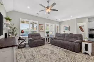 220 Cruising Oak St, San Marcos, TX 78666 - Photo 17