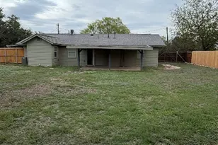 301 S Mustang Ave, Cedar Park, TX 78613 - Photo 15