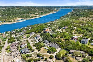 401 Rogart Dr, Spicewood, TX 78669 - Photo 39