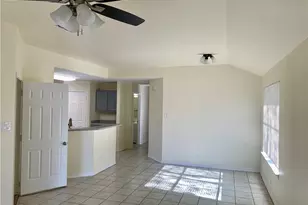 206-B Tamara Ct, Georgetown, TX 78628 - Photo 3