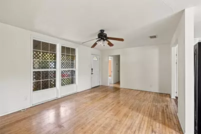 5200 Avon Place, Austin, TX 78723 - Photo 11