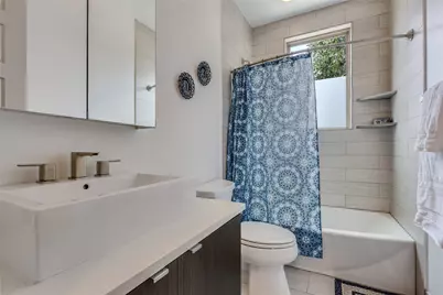 2201 E 9th Street, Austin, TX 78702 - Photo 21