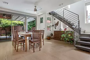 2201 E 9th St, Austin, TX 78702 - Photo 17