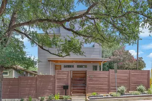 2201 E 9th St, Austin, TX 78702 - Photo 37