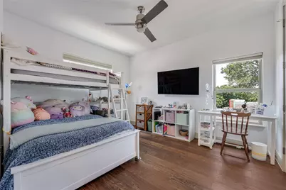2201 E 9th Street, Austin, TX 78702 - Photo 23