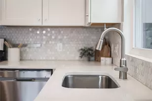5512 Duval St, Austin, TX 78751 - Photo 21