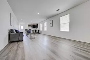 517 Thunderstorm Ave, Lockhart, TX 78644 - Photo 7