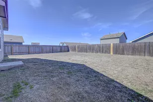 517 Thunderstorm Ave, Lockhart, TX 78644 - Photo 25