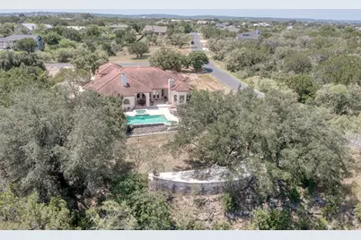 1001 Wesley Ridge Drive, Spicewood, TX 78669 - Photo 31